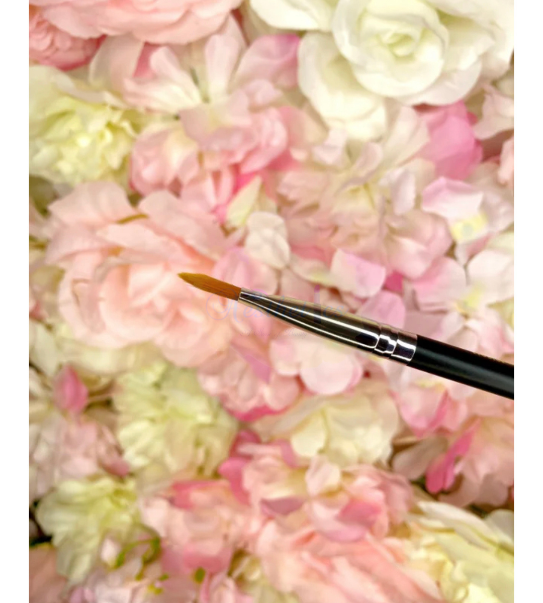 Max Luxe Studios Precision '721' Concealer Brush